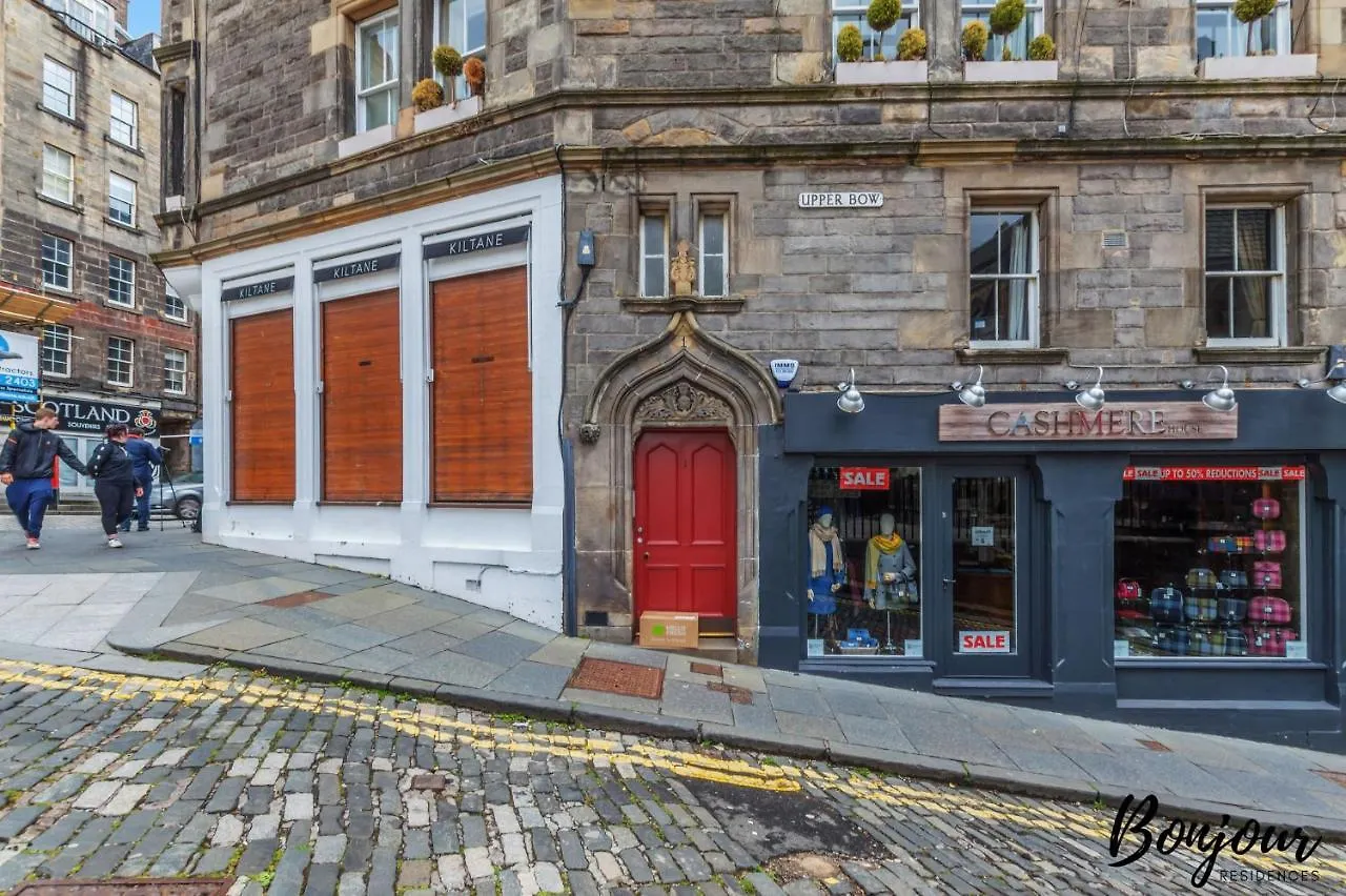 Royal Mile 3Br-2Ba, 1 Min To Castle - Free Parking & Zip Link Beds By Bonjour Residences Edinburgh 0*,